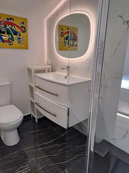 Apartment Appartement 2 Pieces A 5 Minutes De La Plage N4 Saint-Laurent-du-Var France