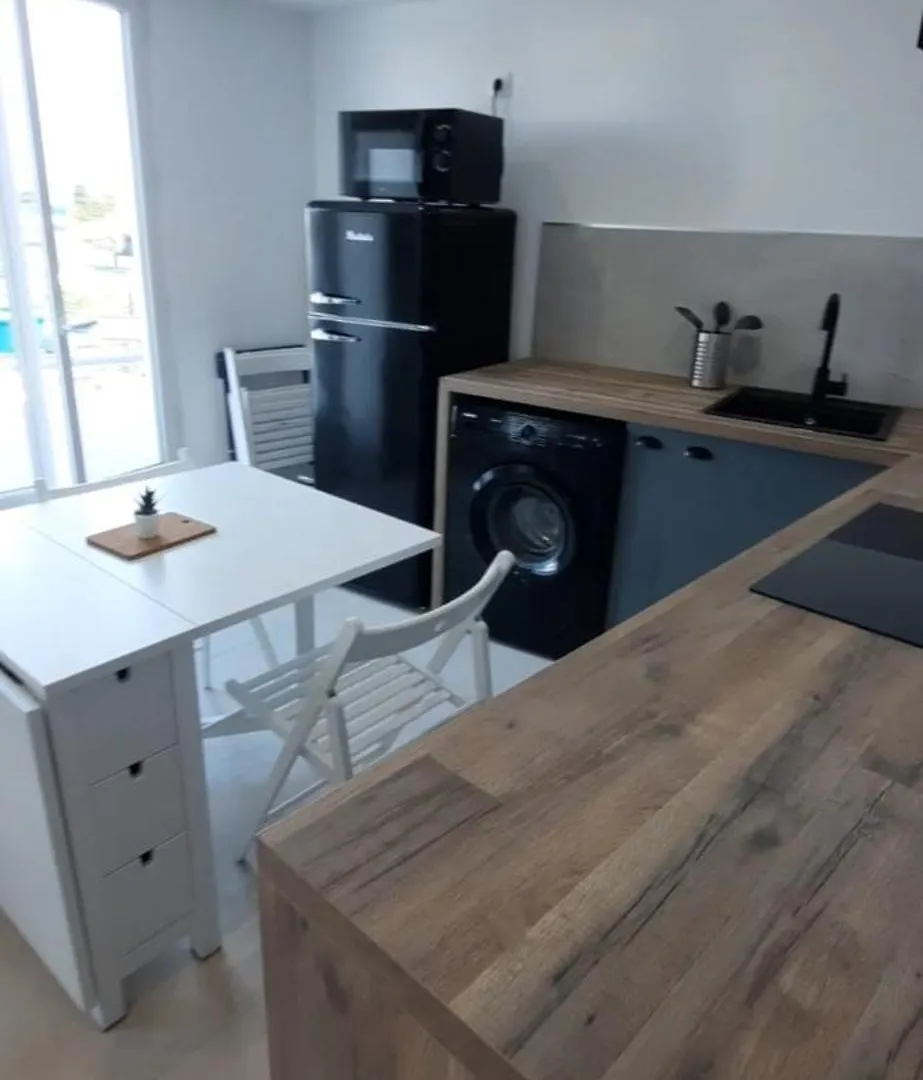 Appartement 2 Pieces A 5 Minutes De La Plage N4 Saint-Laurent-du-Var Apartment